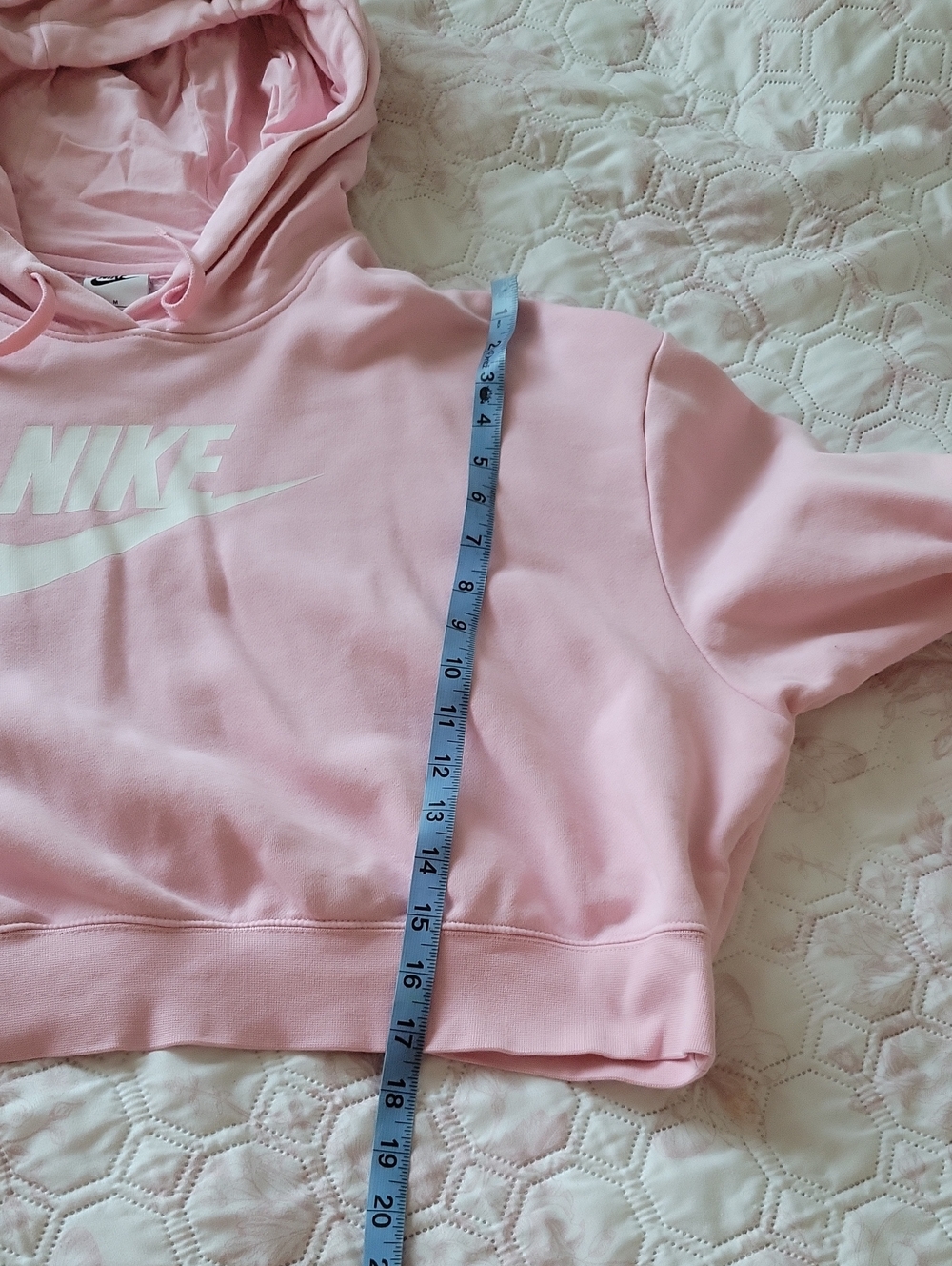 Nike Light Pink Cropped Hoodie with White Swoosh - Picture 5 of 9